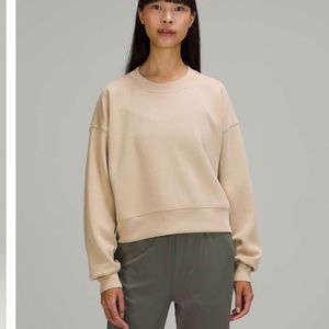 Lululemon Perfectly Oversized Cropped Crew - Softstreme - Trench